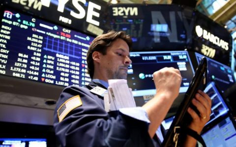 原油稳定再等等